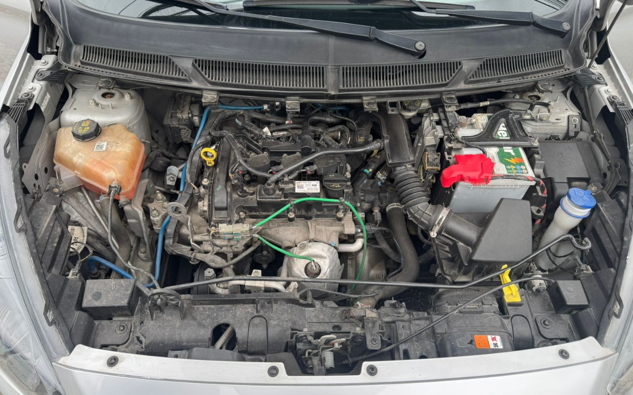 imagem-https://www.socarrao.com.br/sc-vehicle-images-prod/1877005/1780153529796-V2hhdHNBcHAgSW1hZ2UgMjAyNS0wOC0yNyBhdCAxNC4zMS4zOC5qcGVn.jpeg