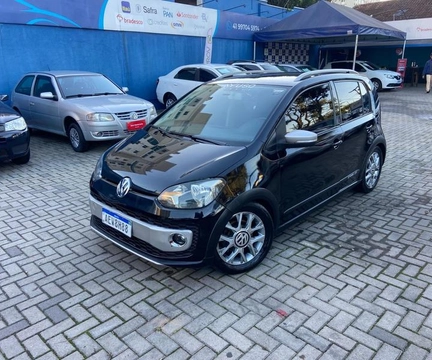 Volkswagen Up! 2016 Preto — foto 1 de 3