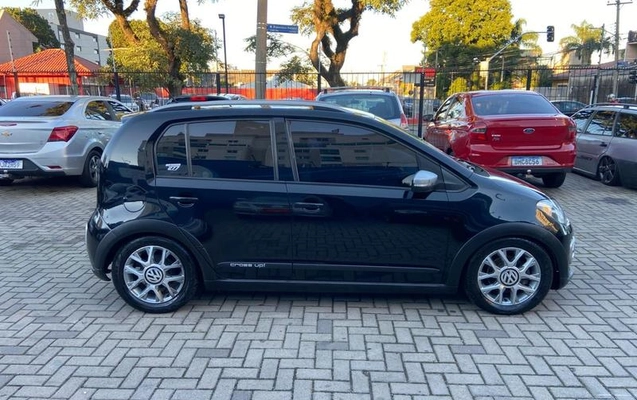 imagem-https://www.socarrao.com.br/sc-vehicle-images-prod/1877076/1790016147034-6818009_3_B_19e460cceb.jpeg