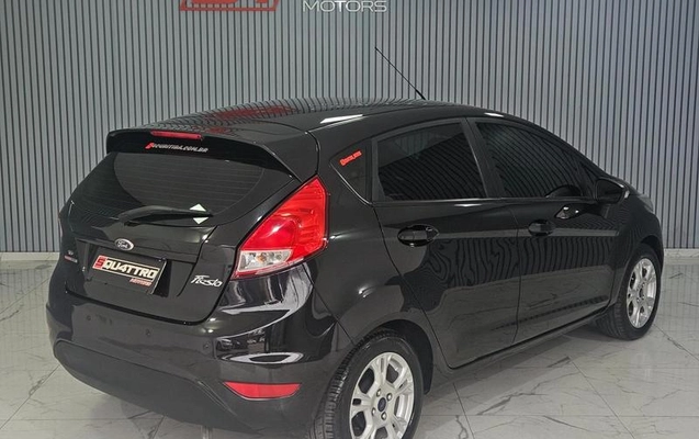 imagem-https://www.socarrao.com.br/sc-vehicle-images-prod/1877184/1784399654368-8140350_8_B_da31cead38.jpeg