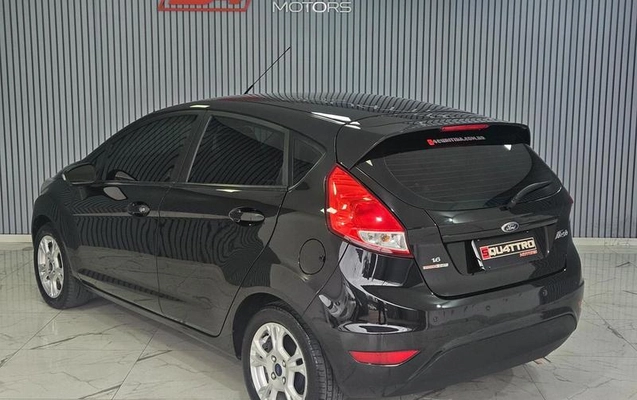 imagem-https://www.socarrao.com.br/sc-vehicle-images-prod/1877184/1784399654370-8140350_9_B_2278950952.jpeg