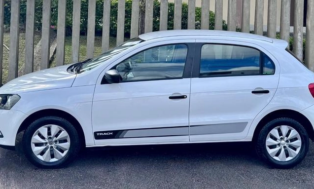 imagem-https://www.socarrao.com.br/sc-vehicle-images-prod/1877293/1790000406747-8124889_6_B_14db841a19.jpeg