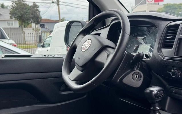 imagem-https://www.socarrao.com.br/sc-vehicle-images-prod/1877298/1786026859414-8116740_9_B_b0fd90ead7.jpeg