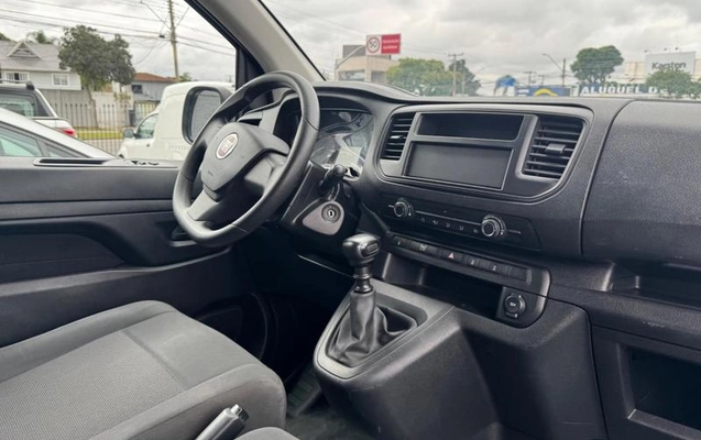 imagem-https://www.socarrao.com.br/sc-vehicle-images-prod/1877298/1786026859419-8116740_12_B_eb0c409a4c.jpeg