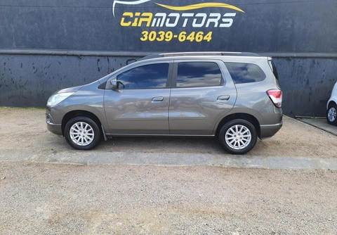 Chevrolet Spin 2015 Cinza — foto 1 de 3
