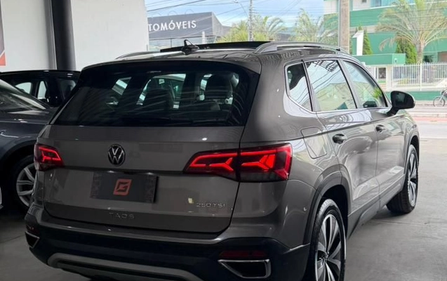 imagem-https://www.socarrao.com.br/sc-vehicle-images-prod/1877553/1786825518860-gb-71625e4.jpeg