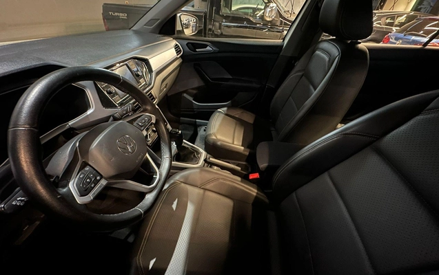 imagem-https://www.socarrao.com.br/sc-vehicle-images-prod/1877639/1786458221365-1057c6b2c114457fae2fee7b3371ce9e_1780160929580.jpeg