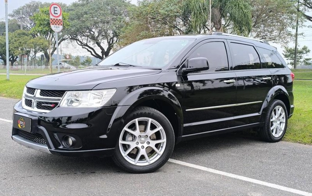 imagem-https://www.socarrao.com.br/sc-vehicle-images-prod/1877645/1788385413103-8141363_0_B_62998599a5.jpeg