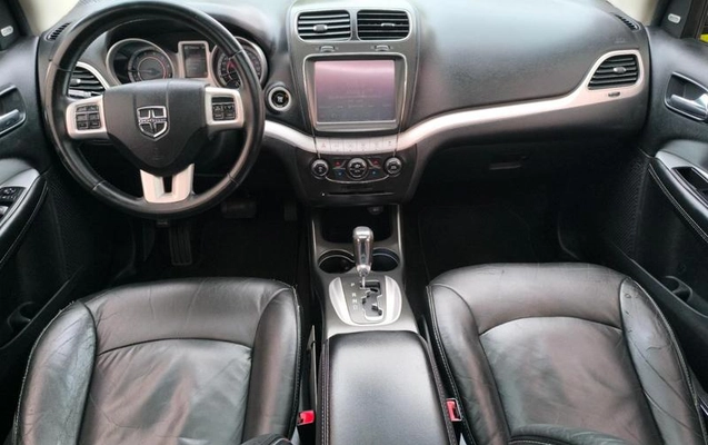 imagem-https://www.socarrao.com.br/sc-vehicle-images-prod/1877645/1788385413122-8141363_10_B_52c3723543.jpeg