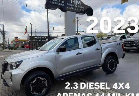 Nissan Frontier 2023 Prata — foto 1 de 3