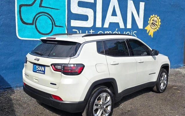 imagem-https://www.socarrao.com.br/sc-vehicle-images-prod/1877896/1786734769288-8080308_1_B_11320f3f5f.jpeg