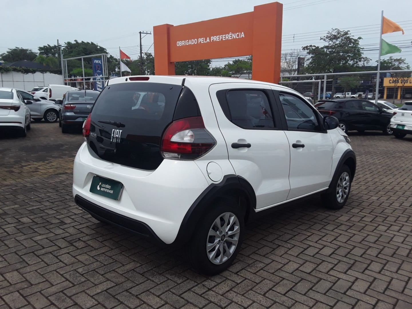imagem-https://www.socarrao.com.br/sc-vehicle-images-prod/18780/1769988093134-7065050OR_1763389009_1_660.jpg