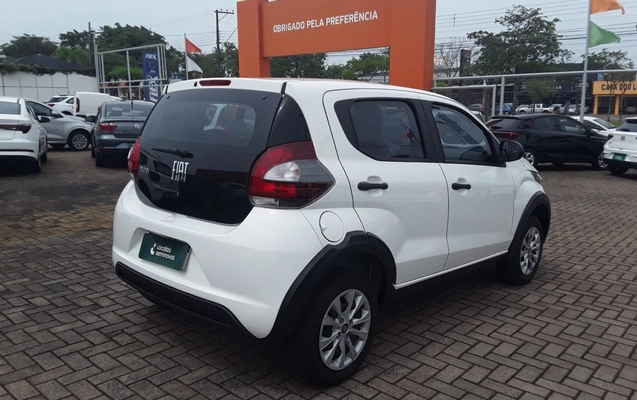 imagem-https://www.socarrao.com.br/sc-vehicle-images-prod/18780/1769988093134-7065050OR_1763389009_1_660.jpg