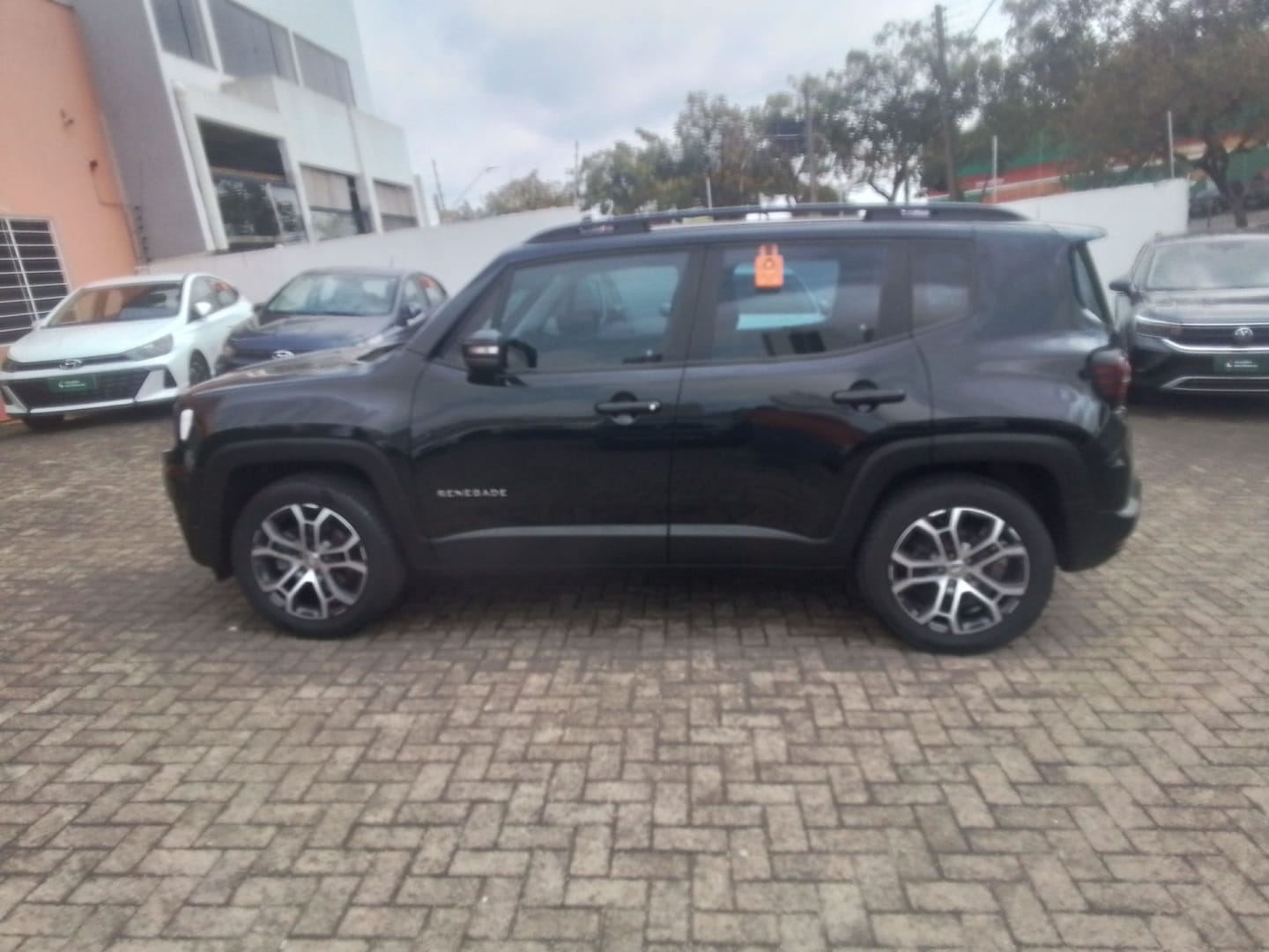 imagem-https://www.socarrao.com.br/sc-vehicle-images-prod/18781/1769988093310-7075437OR_1763646369_73_680.jpg