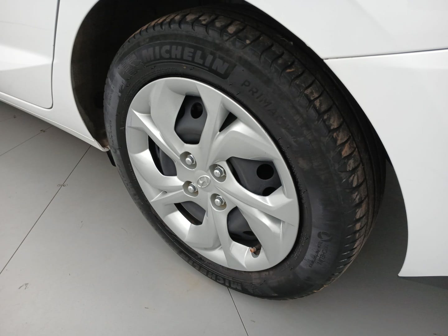imagem-https://www.socarrao.com.br/sc-vehicle-images-prod/18782/1769988093516-7078417OR_1763752235_40_90.jpg
