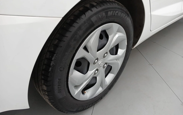 imagem-https://www.socarrao.com.br/sc-vehicle-images-prod/18782/1769988093516-7078417OR_1763752235_5_80.jpg