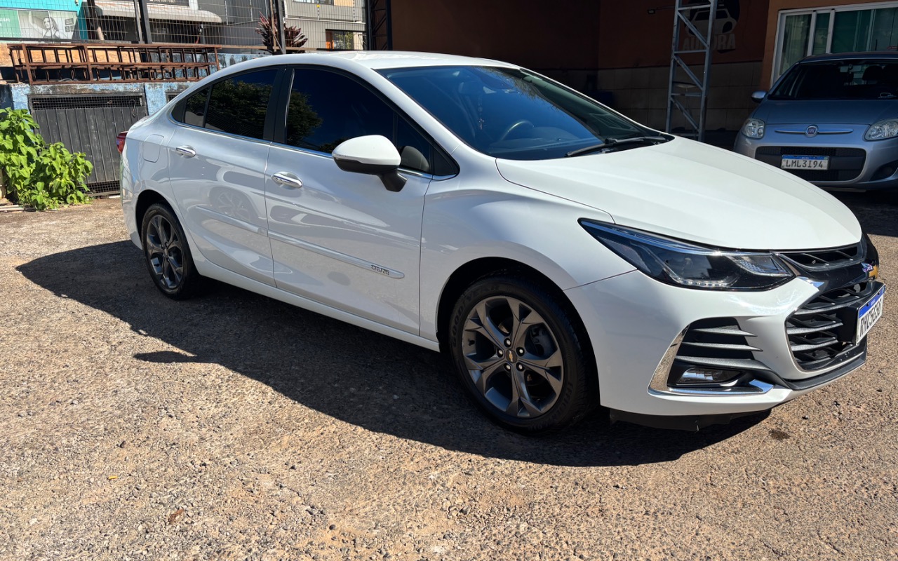 Chevrolet Cruze 2021 Branco — foto 1 de 3