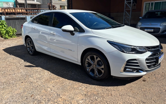 imagem-https://www.socarrao.com.br/sc-vehicle-images-prod/1897794/1780228619662-SU1HXzMxNzAuanBlZw.jpeg