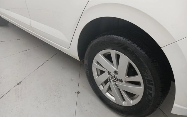 imagem-https://www.socarrao.com.br/sc-vehicle-images-prod/1904951/1780283984842-1_110018.jpg