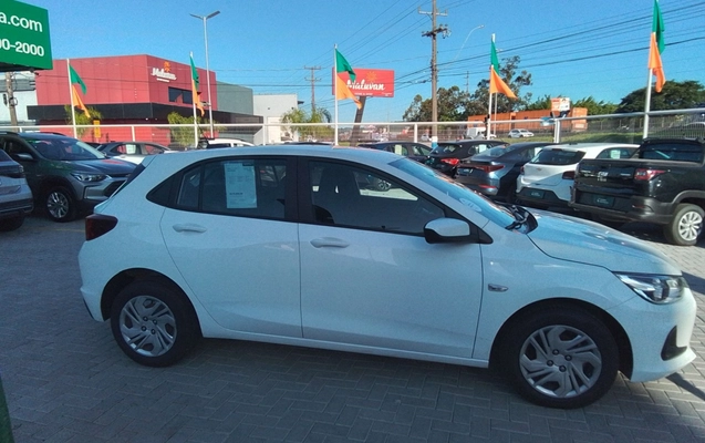imagem-https://www.socarrao.com.br/sc-vehicle-images-prod/1905154/1780285945755-1_122025.jpg