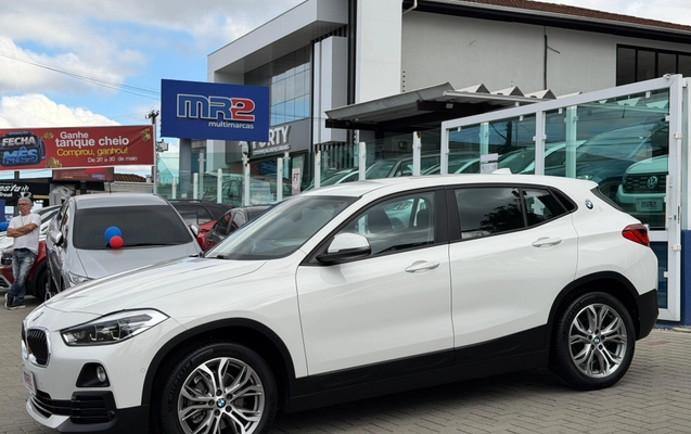 imagem-https://www.socarrao.com.br/sc-vehicle-images-prod/1910677/1780316612783-003_0d437ab3bc3abcffcdc5bc16d3f8b4cd.jpeg