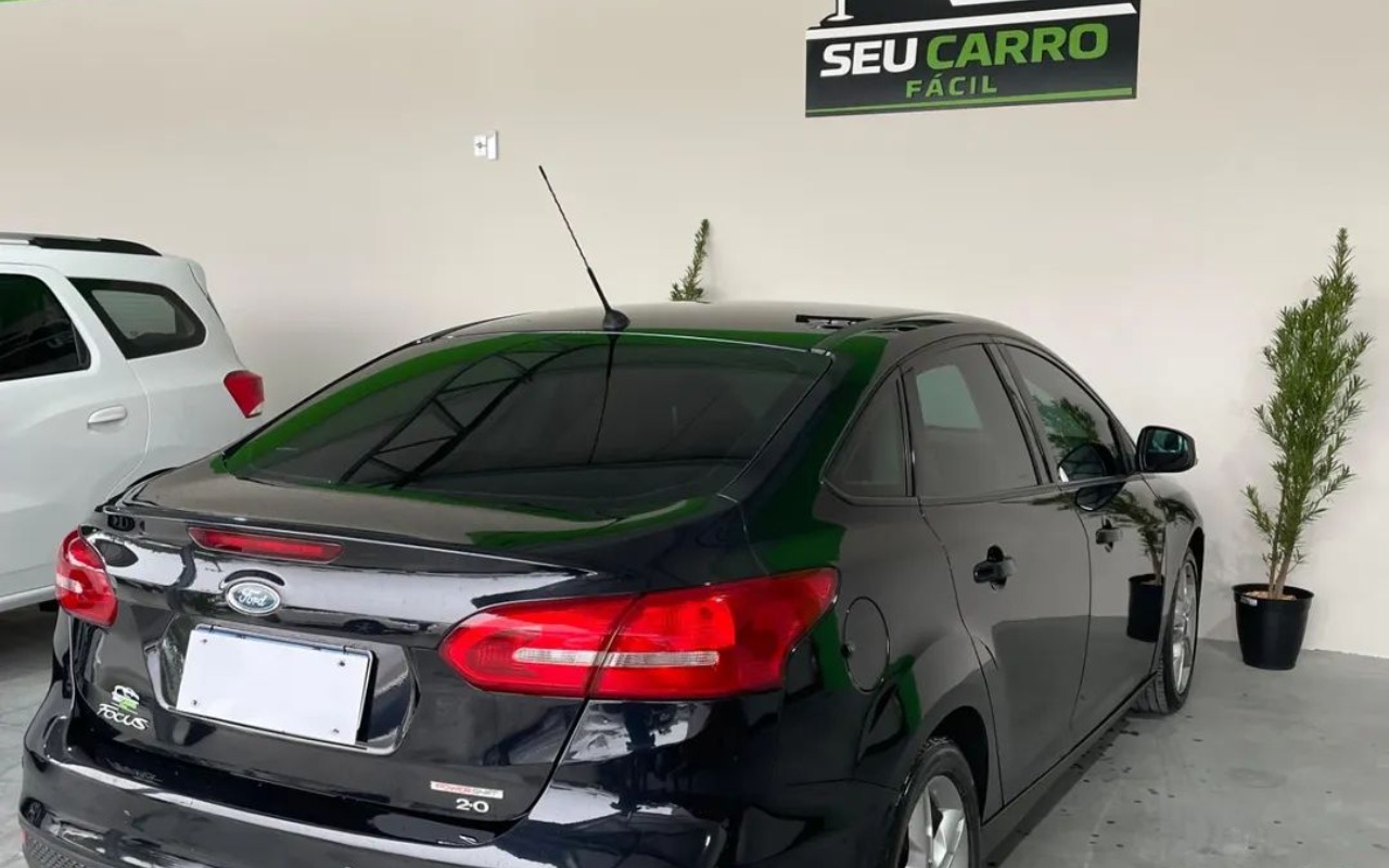 imagem-https://www.socarrao.com.br/sc-vehicle-images-prod/1910988/1780317667802-RkJfSU1HXzE3ODAzMTYwODkyNTUuanBn.jpg