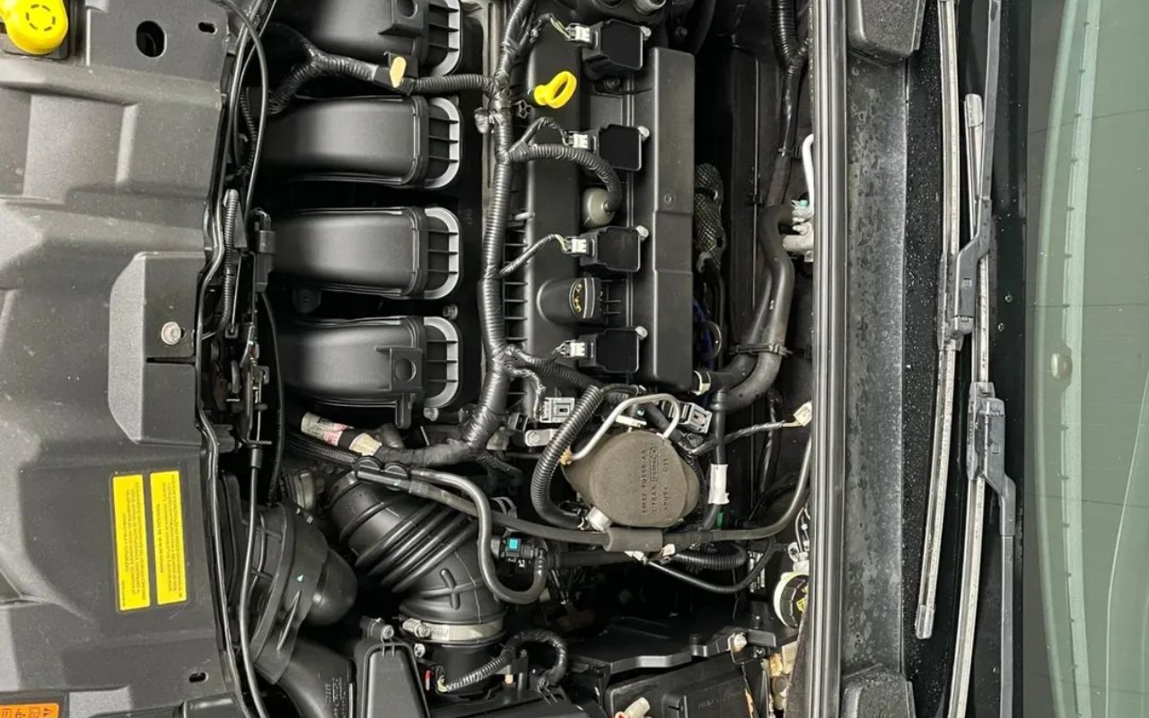 imagem-https://www.socarrao.com.br/sc-vehicle-images-prod/1910988/1780317668285-RkJfSU1HXzE3ODAzMTYwNzkyMzEuanBn.jpg