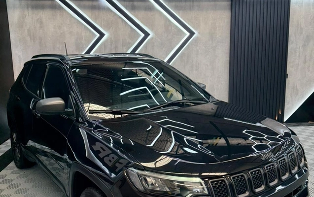 imagem-https://www.socarrao.com.br/sc-vehicle-images-prod/1910991/1782215937388-000b35df-cc5c-4dbb-8a03-400677152c83.jpg