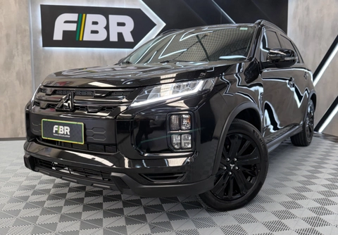 Mitsubishi OUTLANDER 2022 Preto — foto 1 de 3