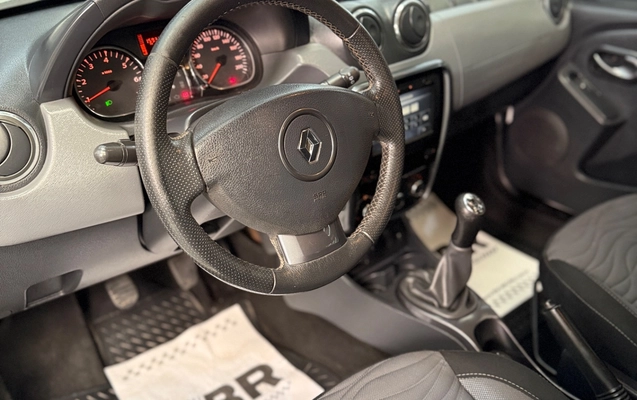 imagem-https://www.socarrao.com.br/sc-vehicle-images-prod/1911010/1780318386785-85fc48e0-cca1-4c90-bf9a-359213057e52.jpg