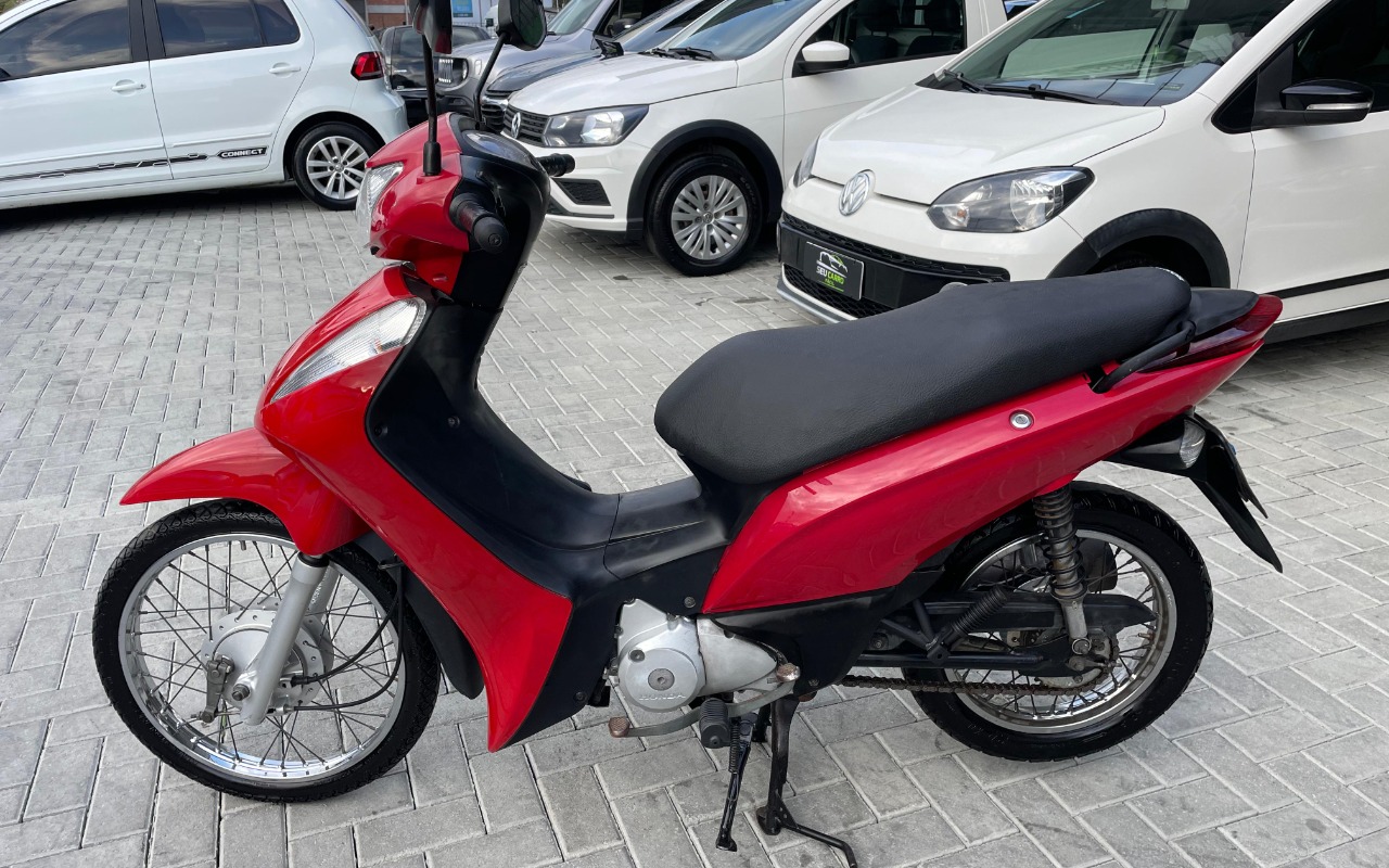 imagem-https://www.socarrao.com.br/sc-vehicle-images-prod/1911014/1780318400540-SU1HLTIwMjYwNTI1LVdBMDA1OC5qcGc.jpg