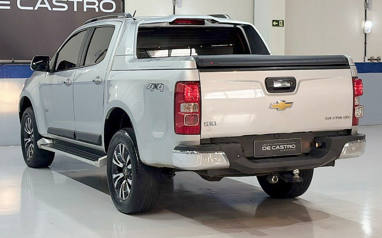 imagem-https://www.socarrao.com.br/sc-vehicle-images-prod/1911170/1780318977974-Q0hFVlJPTEVUIFMxMCBMVFogLSAyMDE5IC0gUFJBVEEgLSBCQ0Q3SDAxICg0KS5qcGc.jpg