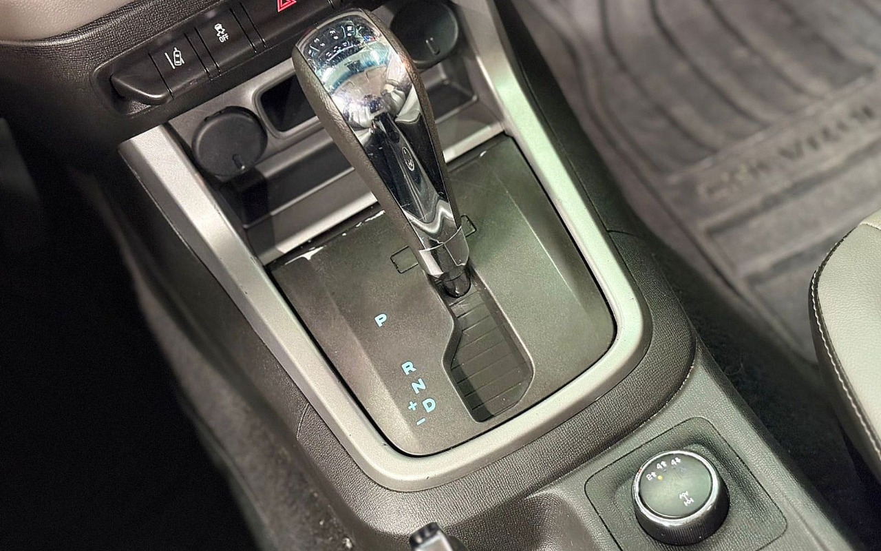 imagem-https://www.socarrao.com.br/sc-vehicle-images-prod/1911170/1780318980417-Q0hFVlJPTEVUIFMxMCBMVFogLSAyMDE5IC0gUFJBVEEgLSBCQ0Q3SDAxICgyMCkuanBn.jpg
