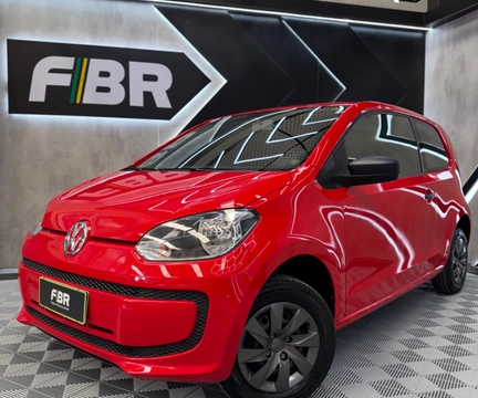 Volkswagen Up! 2016 Vermelho — foto 1 de 3