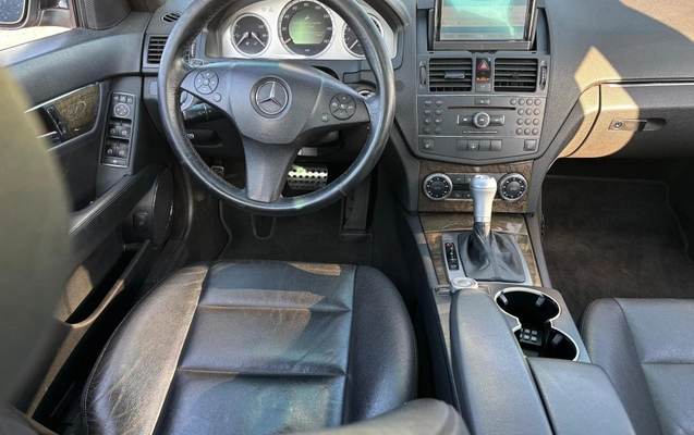 imagem-https://www.socarrao.com.br/sc-vehicle-images-prod/1911389/1782152365272-e2745b80a5034b67a5b0fdc2c7d42288_1755345115588.jpeg