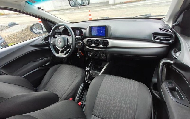 imagem-https://www.socarrao.com.br/sc-vehicle-images-prod/1911454/1787678342654-8101715_15_B_faaa5586a9.jpeg