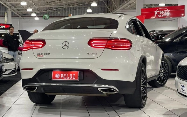 imagem-https://www.socarrao.com.br/sc-vehicle-images-prod/1911478/1785768963789-8140831_7_B_91db2b2db1.jpeg