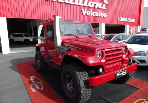 Troller T-4 2008 Vermelho — foto 1 de 3