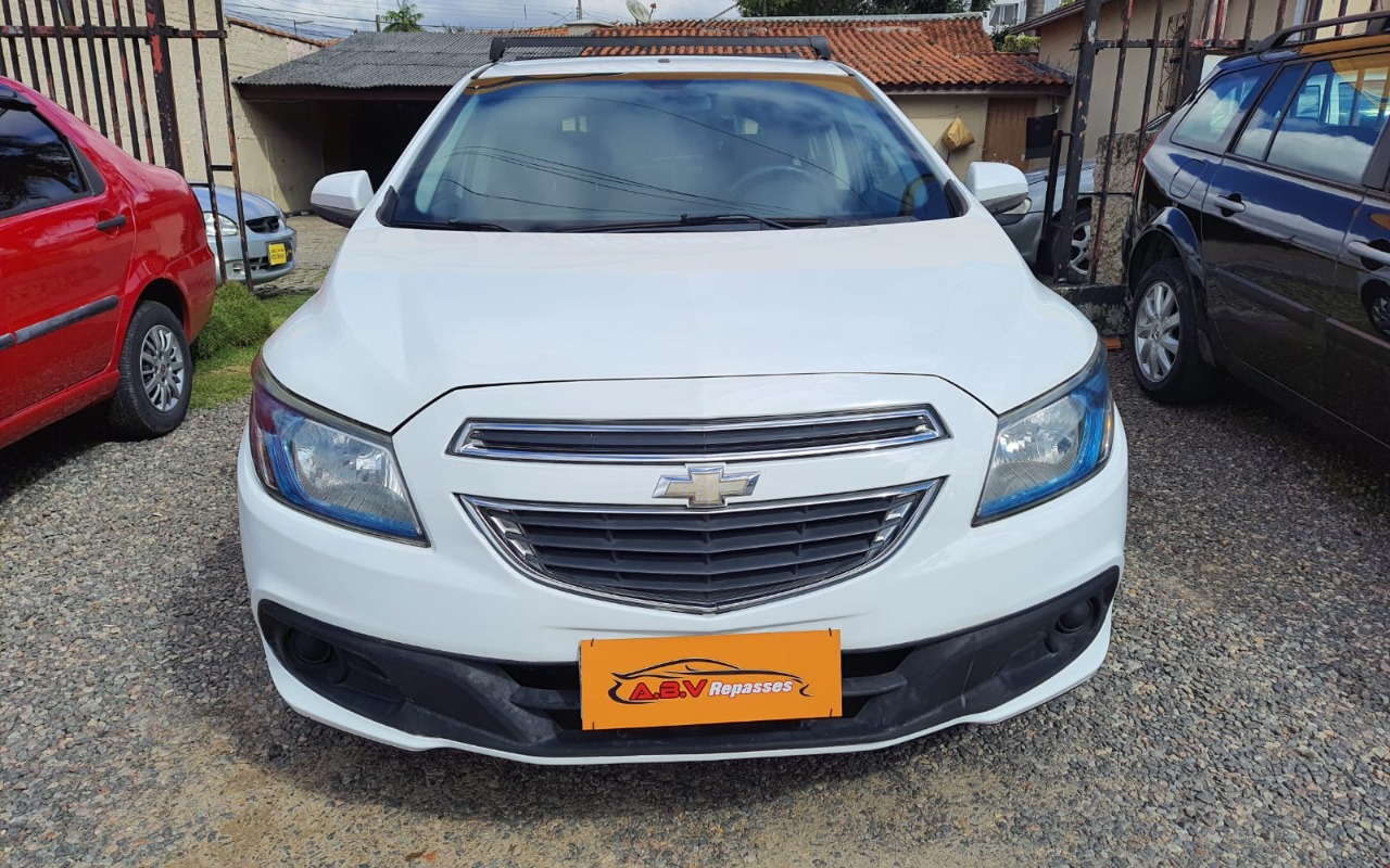 imagem-https://www.socarrao.com.br/sc-vehicle-images-prod/1911492/1780321034329-V2hhdHNBcHAgSW1hZ2UgMjAyNi0wNS0zMCBhdCAxMi4zOC4zMCAoMSkuanBlZw.jpeg