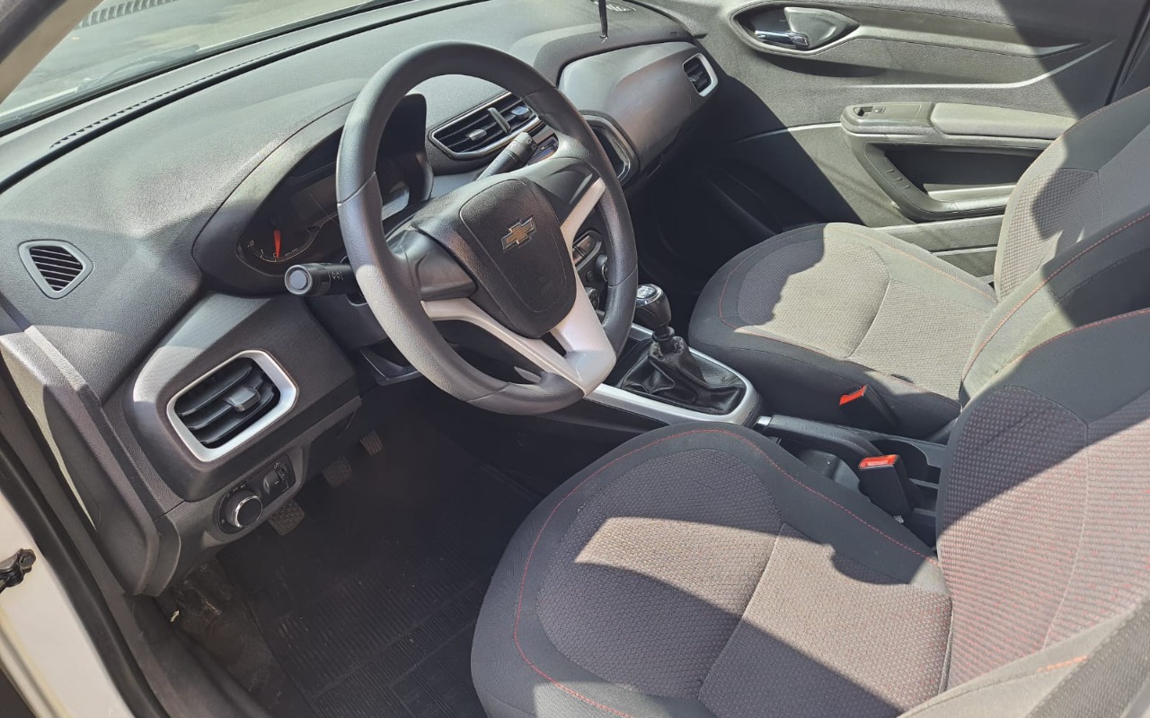 imagem-https://www.socarrao.com.br/sc-vehicle-images-prod/1911492/1780321035390-V2hhdHNBcHAgSW1hZ2UgMjAyNi0wNS0zMCBhdCAxMi4zOC4yNy5qcGVn.jpeg