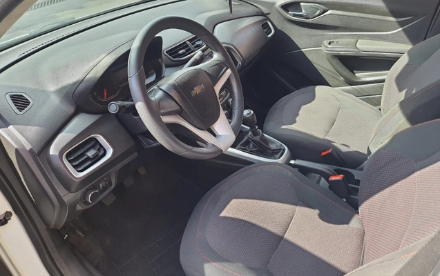 imagem-https://www.socarrao.com.br/sc-vehicle-images-prod/1911492/1780321035390-V2hhdHNBcHAgSW1hZ2UgMjAyNi0wNS0zMCBhdCAxMi4zOC4yNy5qcGVn.jpeg