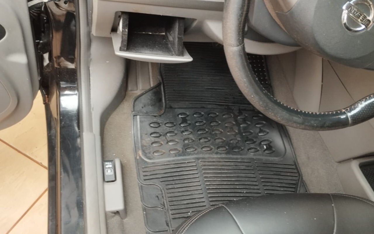 imagem-https://www.socarrao.com.br/sc-vehicle-images-prod/1911843/1780323312708-V2hhdHNBcHAgSW1hZ2UgMjAyNi0wNC0xMCBhdCAxMi4wNy4wOSAoMikuanBlZw.jpeg