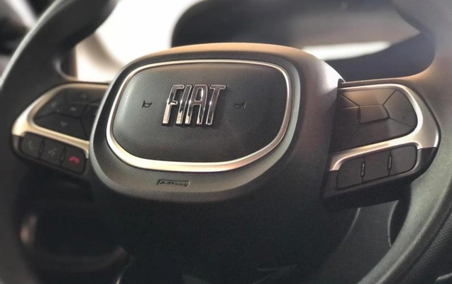 imagem-https://www.socarrao.com.br/sc-vehicle-images-prod/1912061/1790023337134-8143471_8_B_2d4c505ce3.jpeg