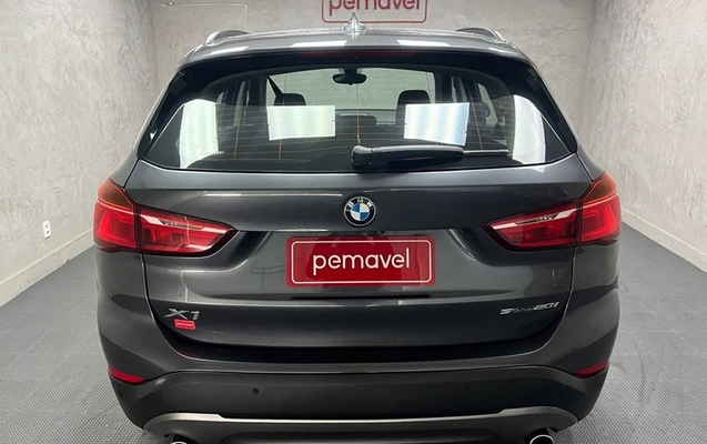 imagem-https://www.socarrao.com.br/sc-vehicle-images-prod/1912136/1788293662857-c7159cf9-d27c-47c9-a5f7-3824f65a3d62.jpg