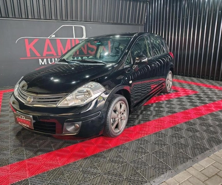 Nissan TIIDA 2012 Preto — foto 1 de 3