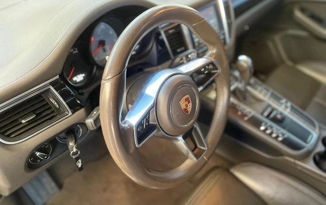 imagem-https://www.socarrao.com.br/sc-vehicle-images-prod/1912291/1789170224593-8143718_8_B_98dbc4490e.jpeg