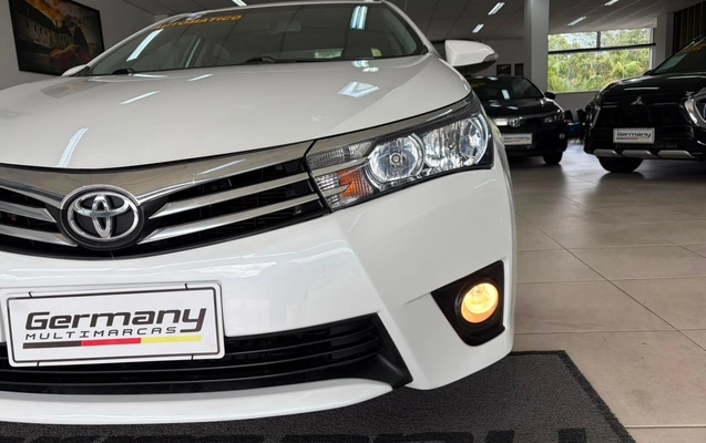 imagem-https://www.socarrao.com.br/sc-vehicle-images-prod/1912298/1784210734485-c9dfe1601f5c448b898e702976671d5a_1784210245751.jpg