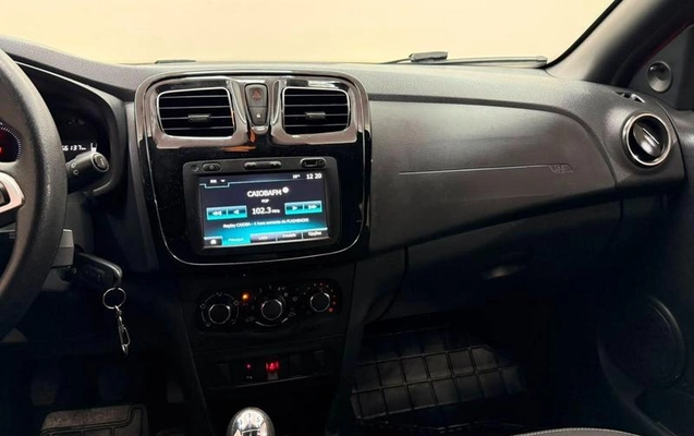imagem-https://www.socarrao.com.br/sc-vehicle-images-prod/1913713/1787059717760-8138582_0_B_d65094402d.jpeg