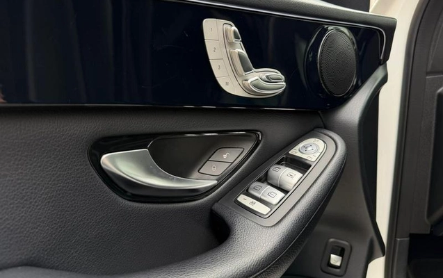 imagem-https://www.socarrao.com.br/sc-vehicle-images-prod/1913976/1789558613481-8136688_0_B_b316b34a75.jpeg