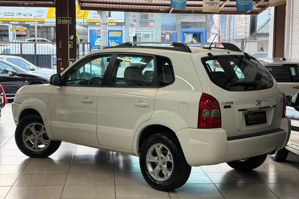 imagem-https://www.socarrao.com.br/sc-vehicle-images-prod/1914182/1788264537475-8144238_0_B_0cebf334c0.jpeg